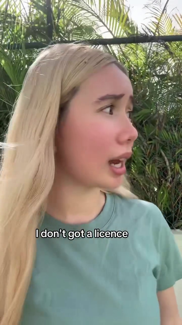 Lil Tay Youngest OnlyFans Millionaire Flaunts Cash (21)