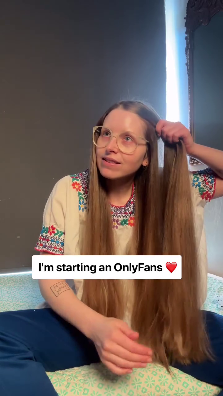 Jessie Cave Talks about Starting an OnlyFans